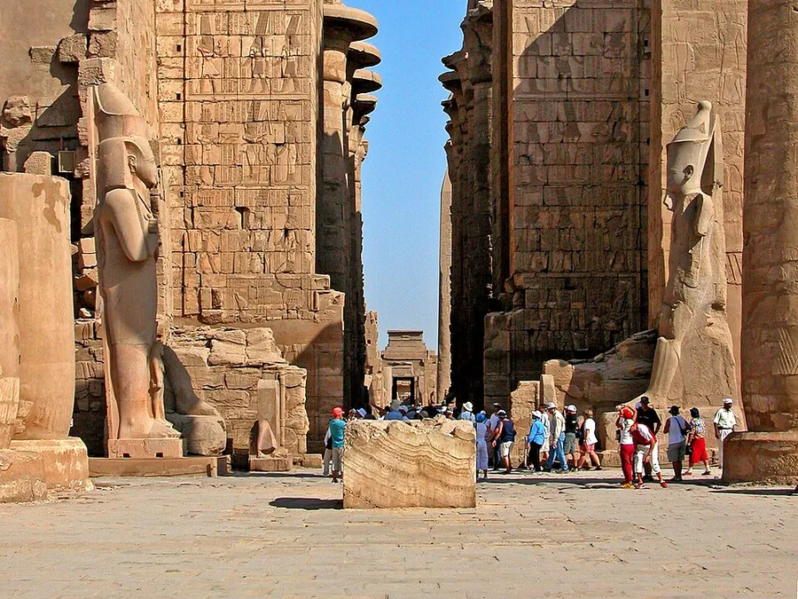 Alabaster Carving — Egyptian alabaster carving