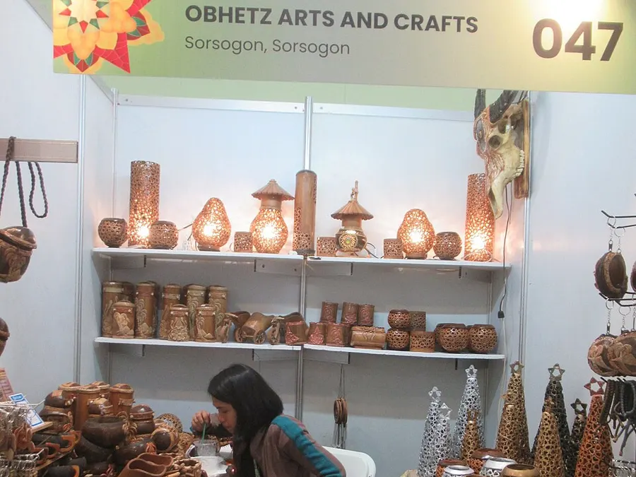 Capiz Shell Craft — capiz shell lamp