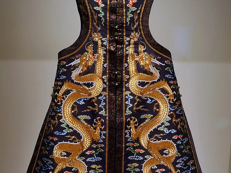 Silk Embroidery — Suzhou silk embroidery