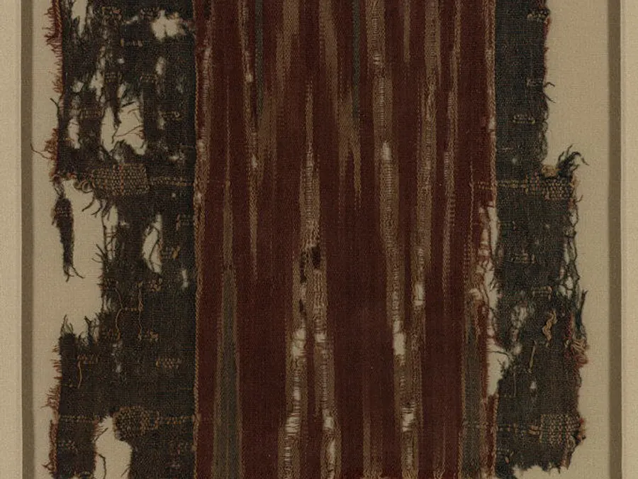 Ikat Textiles — Ikat textile weaving