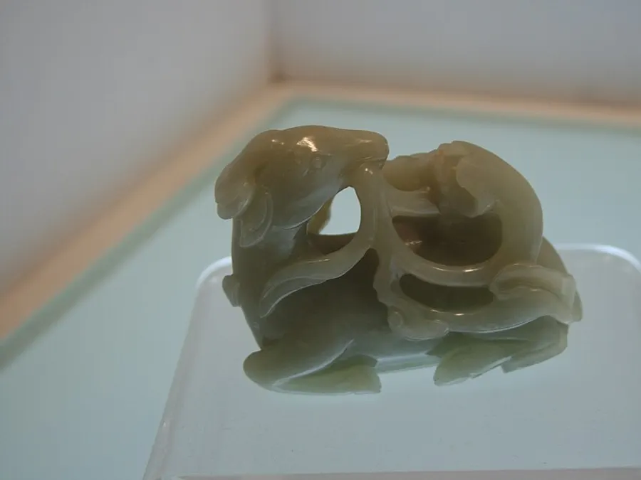 Jade & Stone Carving — jade carving China