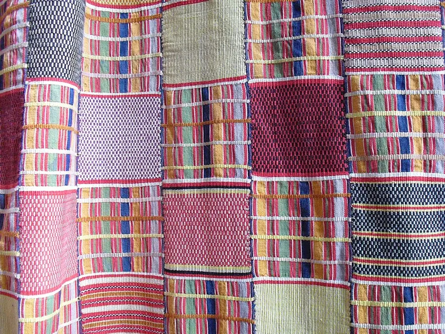 Kente Weave — Kente cloth Ghana