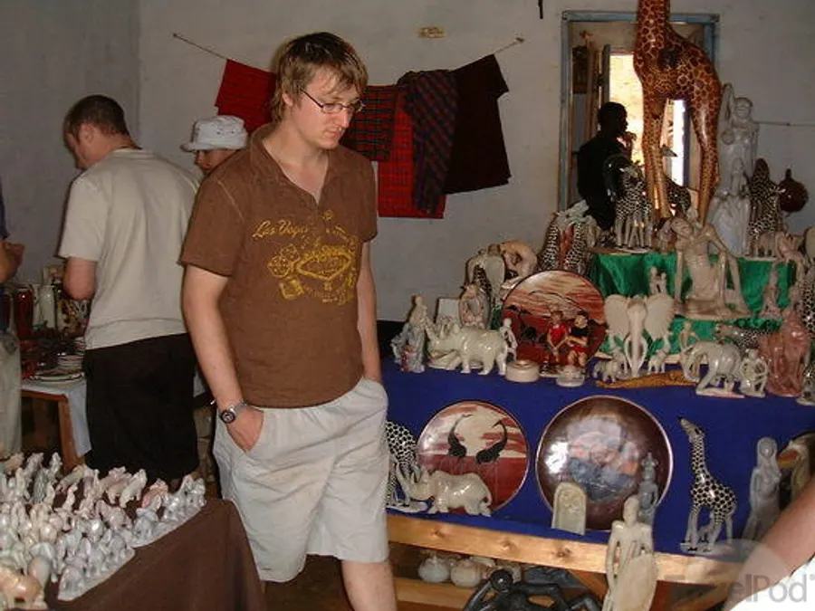 Kisii Soapstone — Kisii soapstone carving