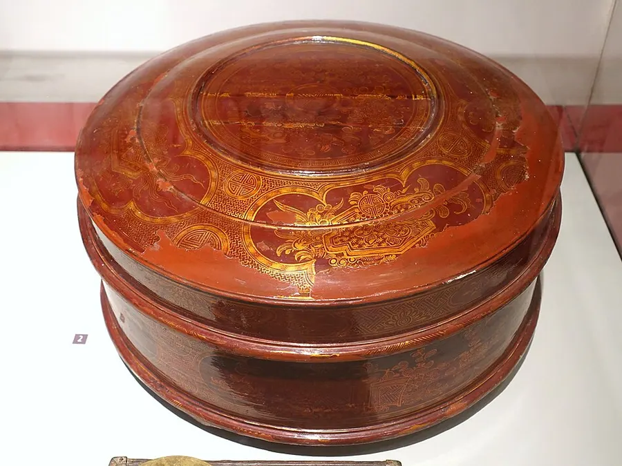 Lacquerware — Vietnamese lacquerware