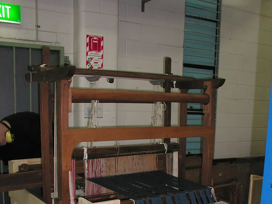 Mekong Silk — silk weaving loom Asia